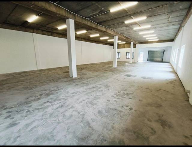 INDUSTRIAL PROPERTY TO RENT IN HALFWAY HOUSE